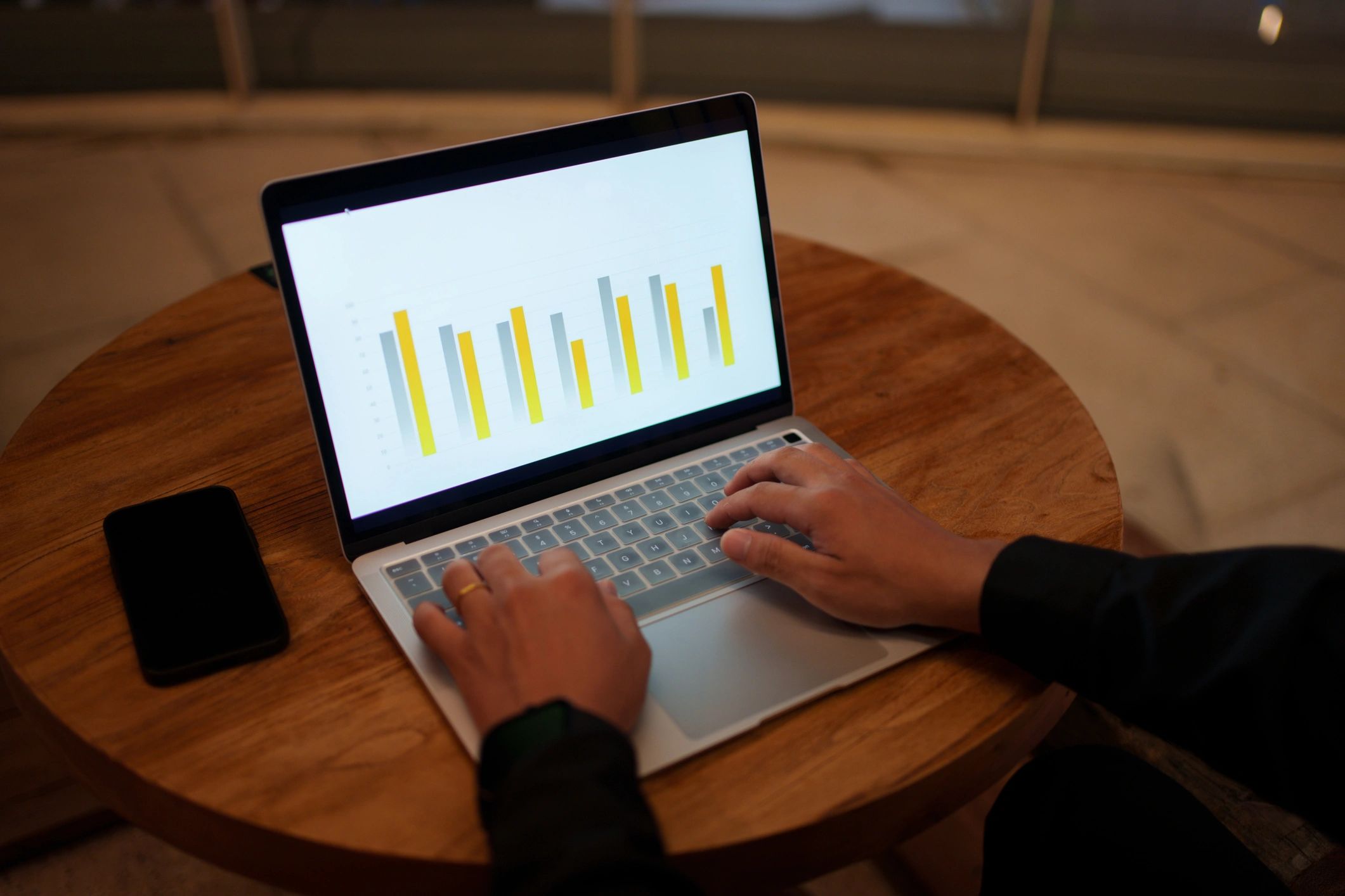 Computer screen showing diagrams and chart analysis